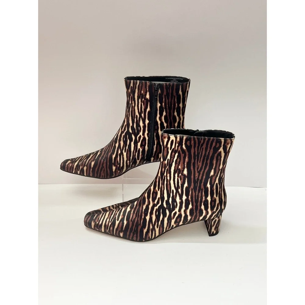 New Katy Perry The Wandering Bootie Liger Animal Multi Print Satin Size 11M/41